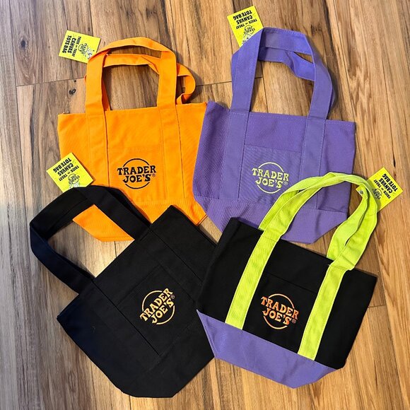 Trader Joe's Halloween Mini Canvas Tote Bag Set Of 4 - Picture 1 of 5